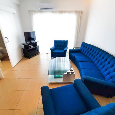Off Course Seaview Apartment Ларнака Экстерьер фото