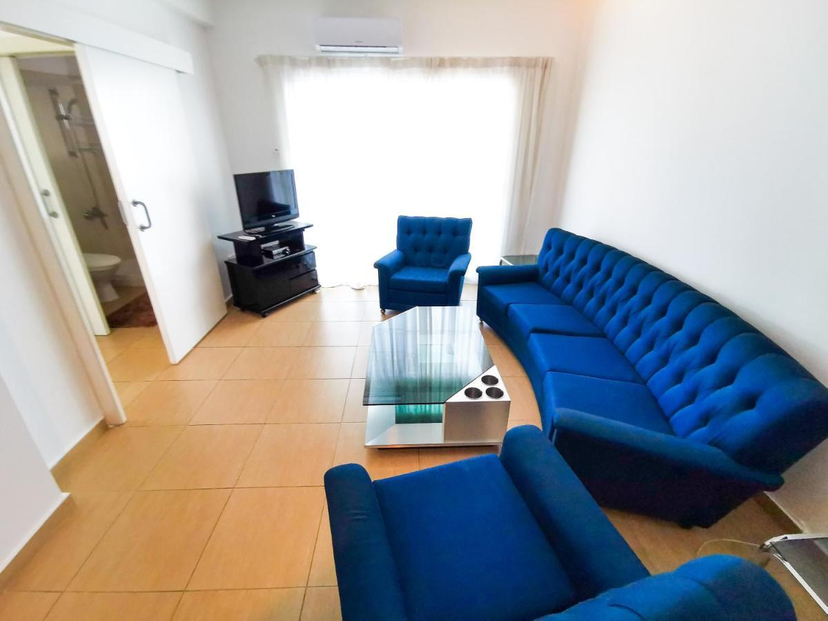 Off Course Seaview Apartment Ларнака Экстерьер фото